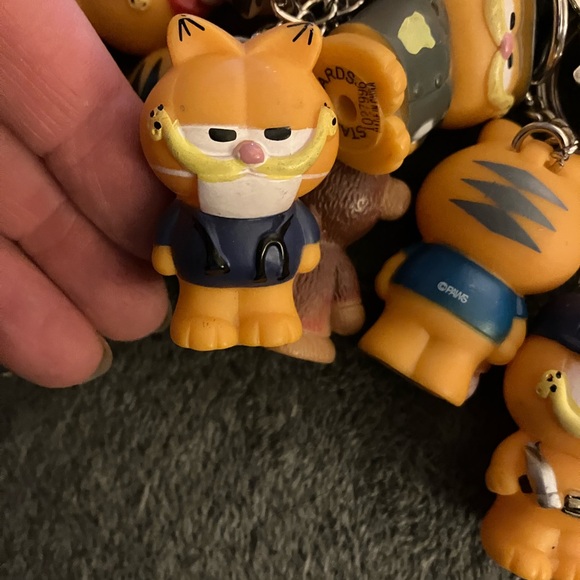 Garfield Keychain Set - Multicolor - Picture 4 of 11